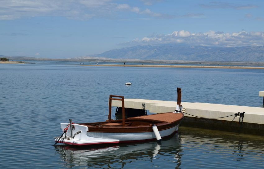 De waarde van een goede keuring bij een tweedehandse boot