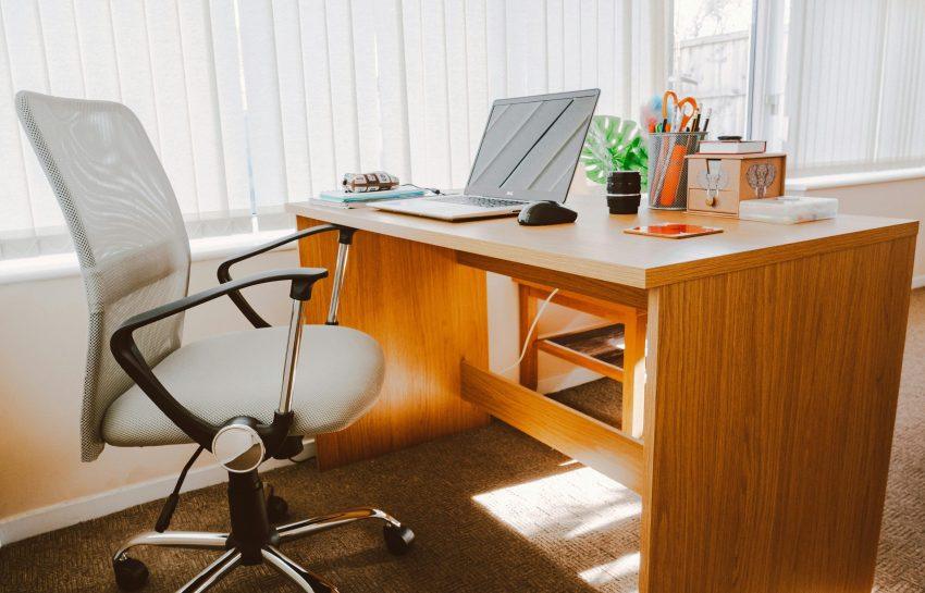 Zo herken je kwaliteit bij tweedehands vintage stoelen en voorkom je verborgen gebreken